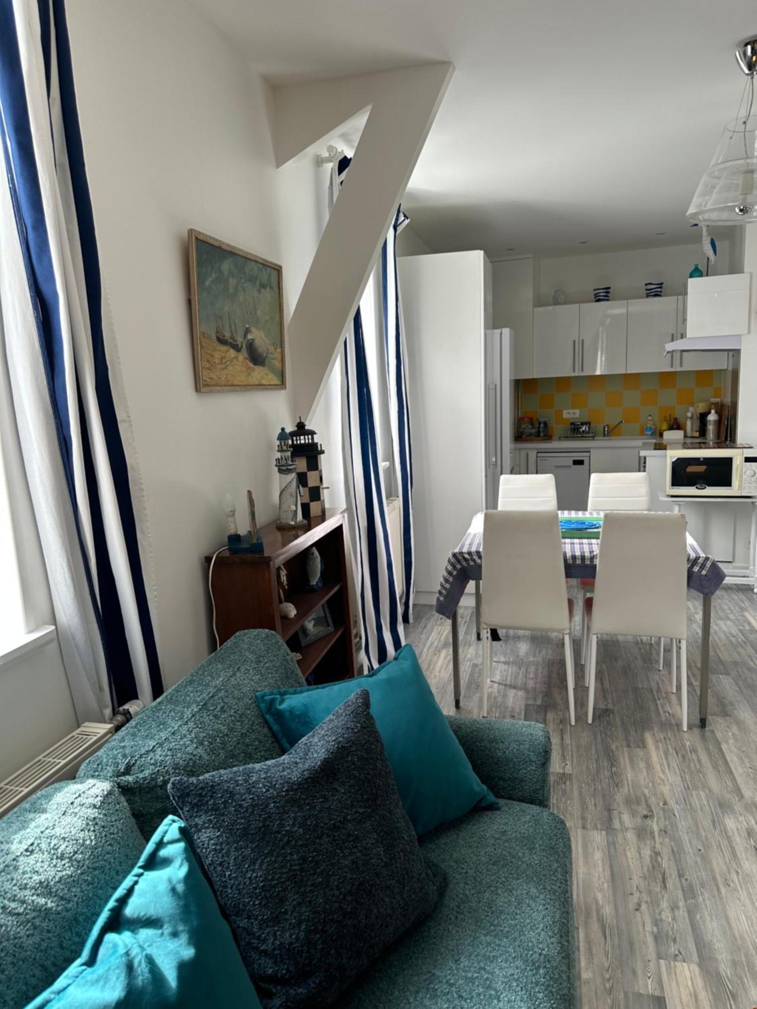 Gite Du Moulin - Appartement Plein Centre Ville - Spacieux 2P - 1Er Etage Maison De Pecheur A 100M De La Plage Le Crotoy Extérieur photo